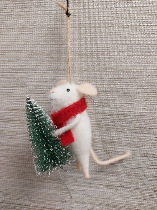 Mouse with tree felt